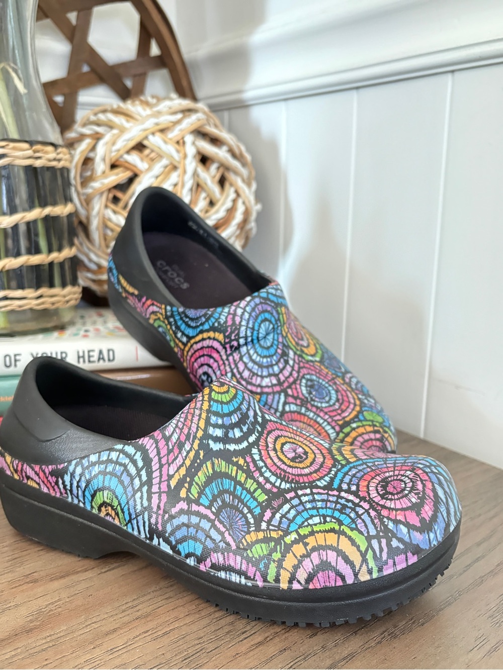 Crocs at Work Neria Pro II Women's Colorful Graphic Slip Resistant Clog